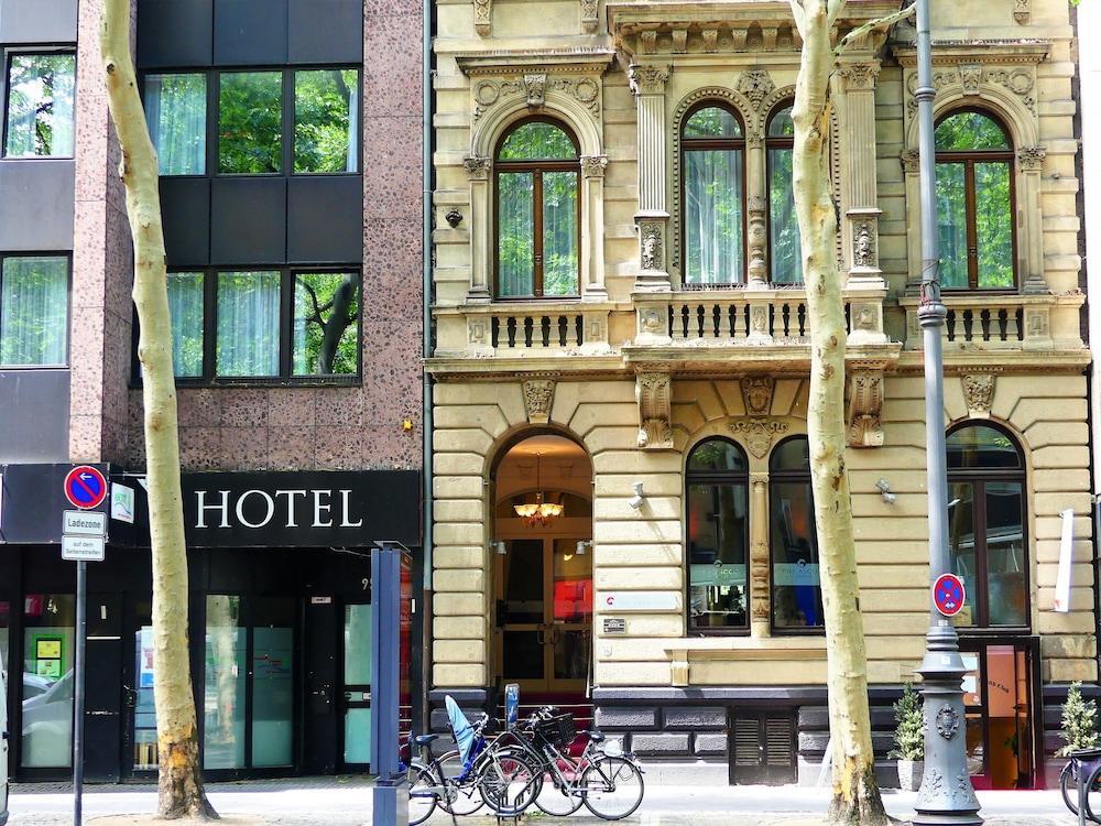 The Ascot Hotel Κολωνία Εξωτερικό φωτογραφία