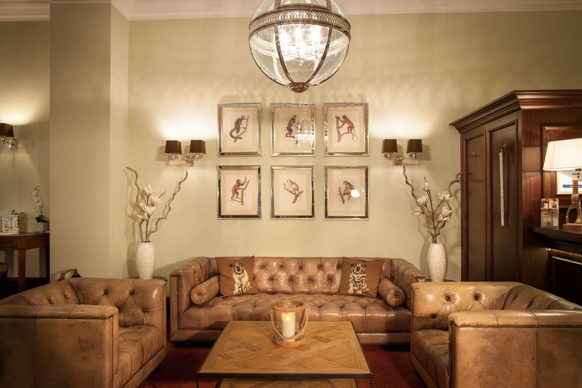 The Ascot Hotel Κολωνία Εξωτερικό φωτογραφία